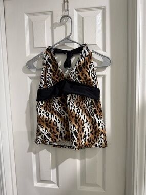 NWOT-Venus leopard halter-style tankini top